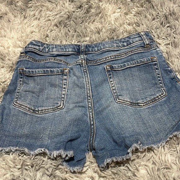 Girls shorts, size 14/16, denim - Picture 2 of 3